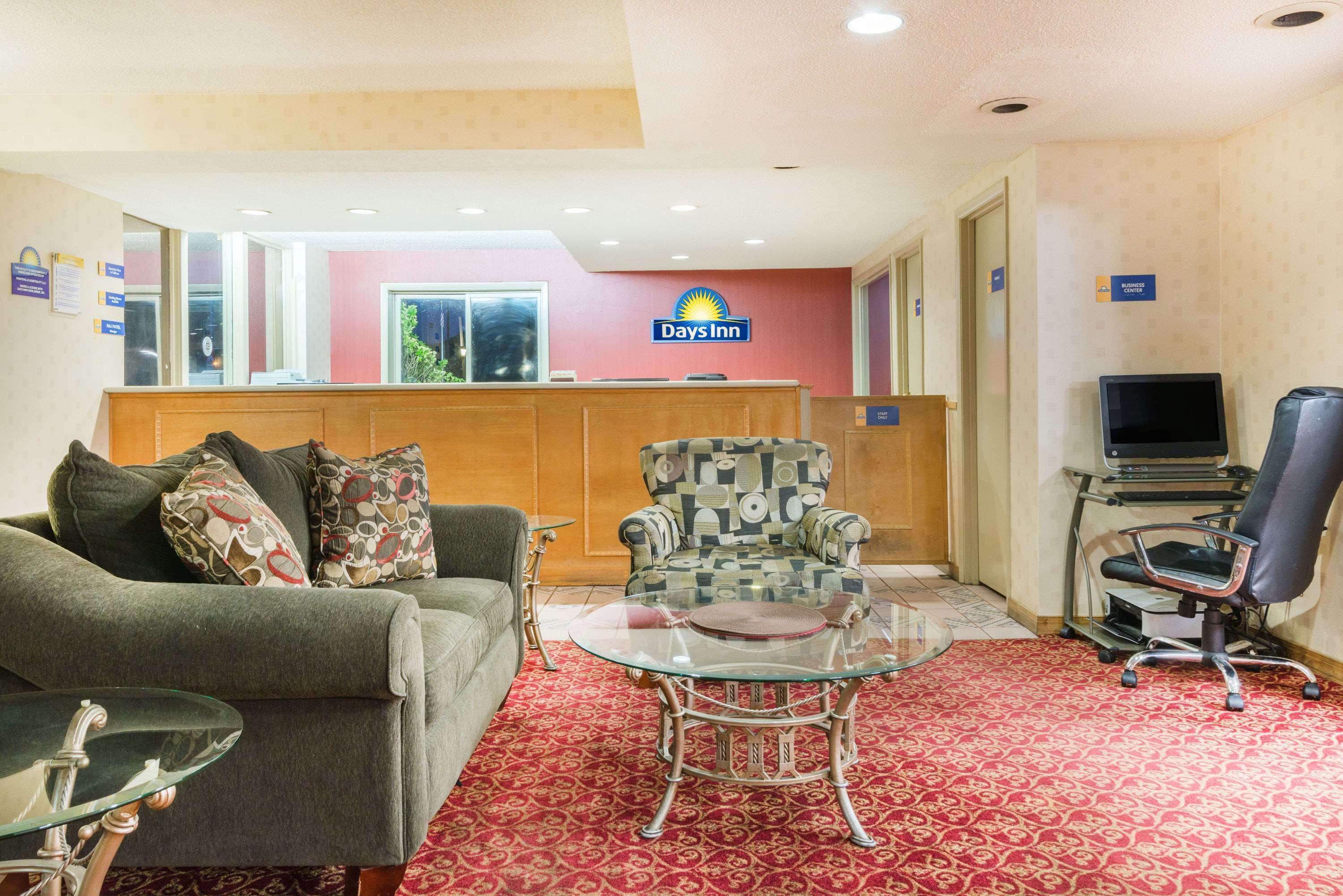 Days Inn By Wyndham Paintsville Bagian luar foto